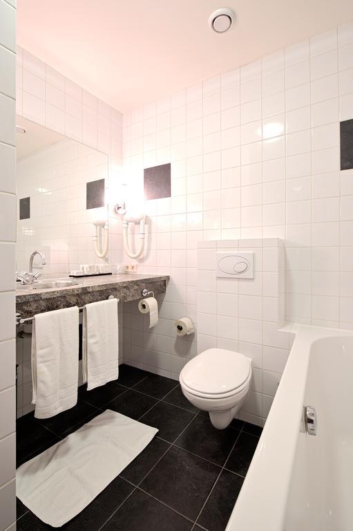 De Loohoeve - Restaurant & Hotel Schoonloo Екстер'єр фото